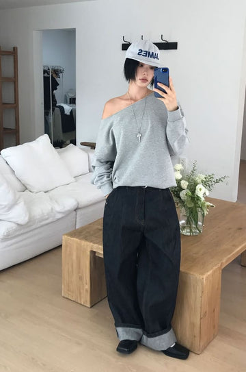 RAW TWO-TUCK WIDE DENIM